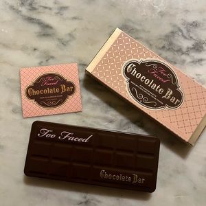 Too faced chocolate bar never used makeup palette